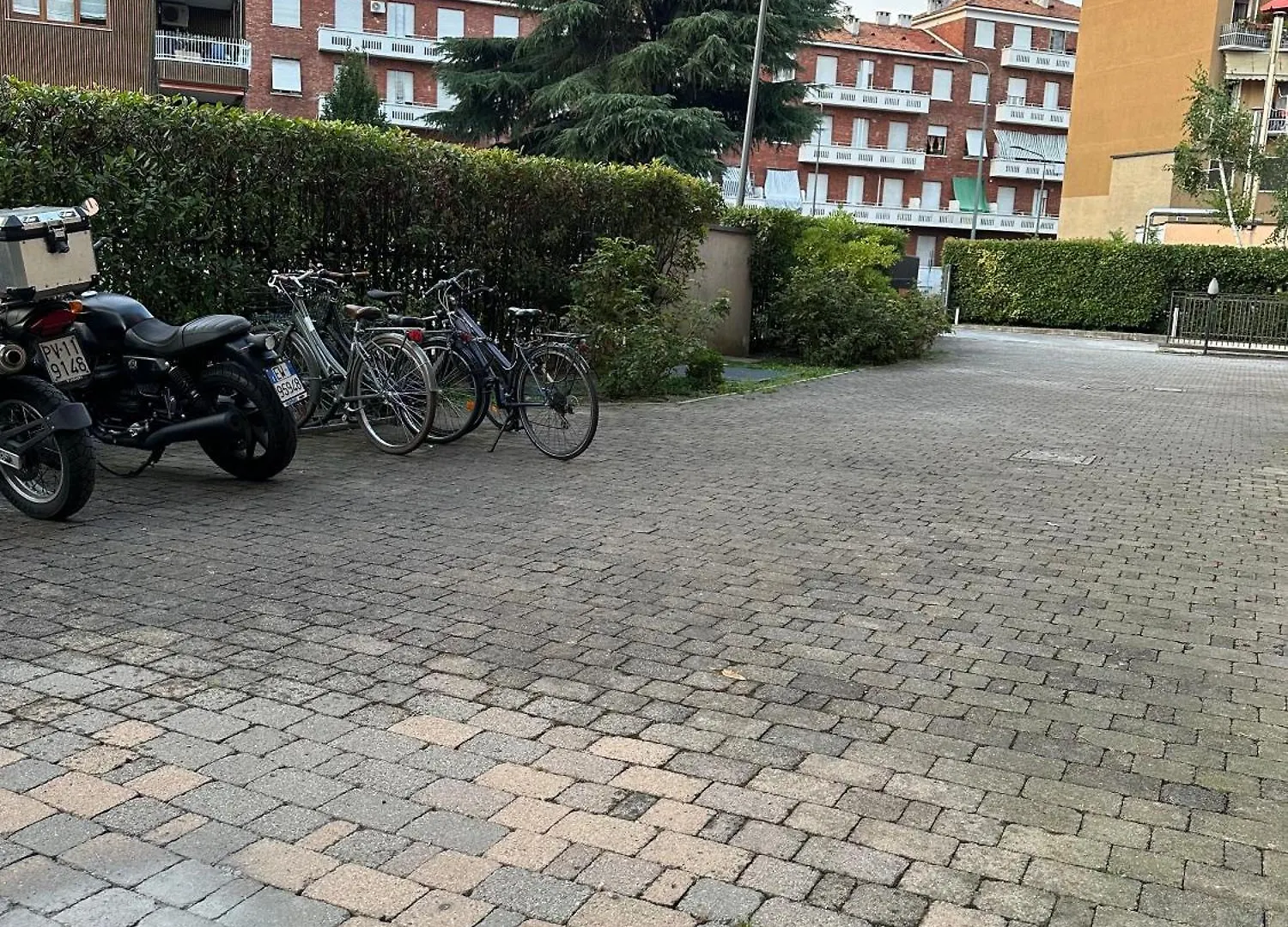 דירה מילאנו Appartamento Con Terrazzo איטליה